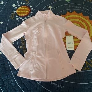 NWT Lululemon Define Jacket in Strawberry Milkshake sz6